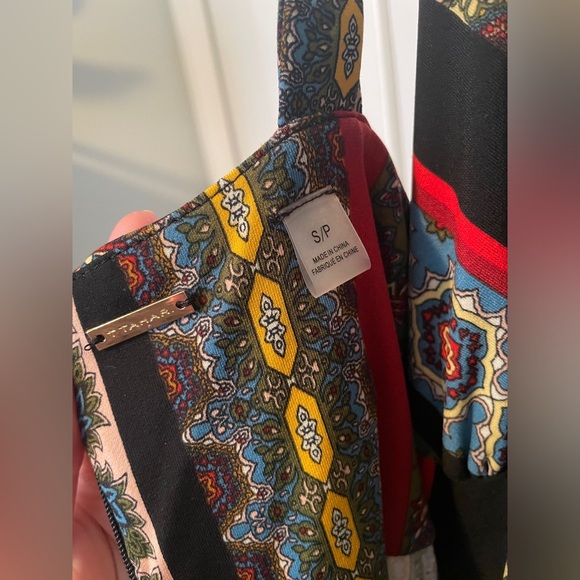 Patterned Maxi Dress - Picture 7 of 7